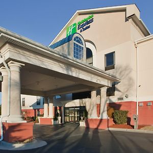 Holiday Inn Express Hotel & Suites Laurinburg By Ihg